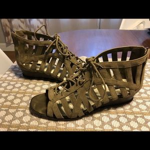 Ghillie wedge sandals